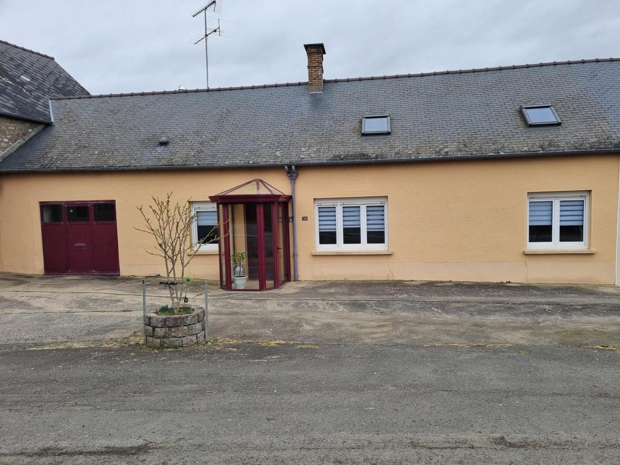 Maison De Famille Pre-en-Pail-Saint-Samson Exterior foto